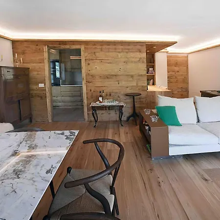 Luxury 3bdr With Private *